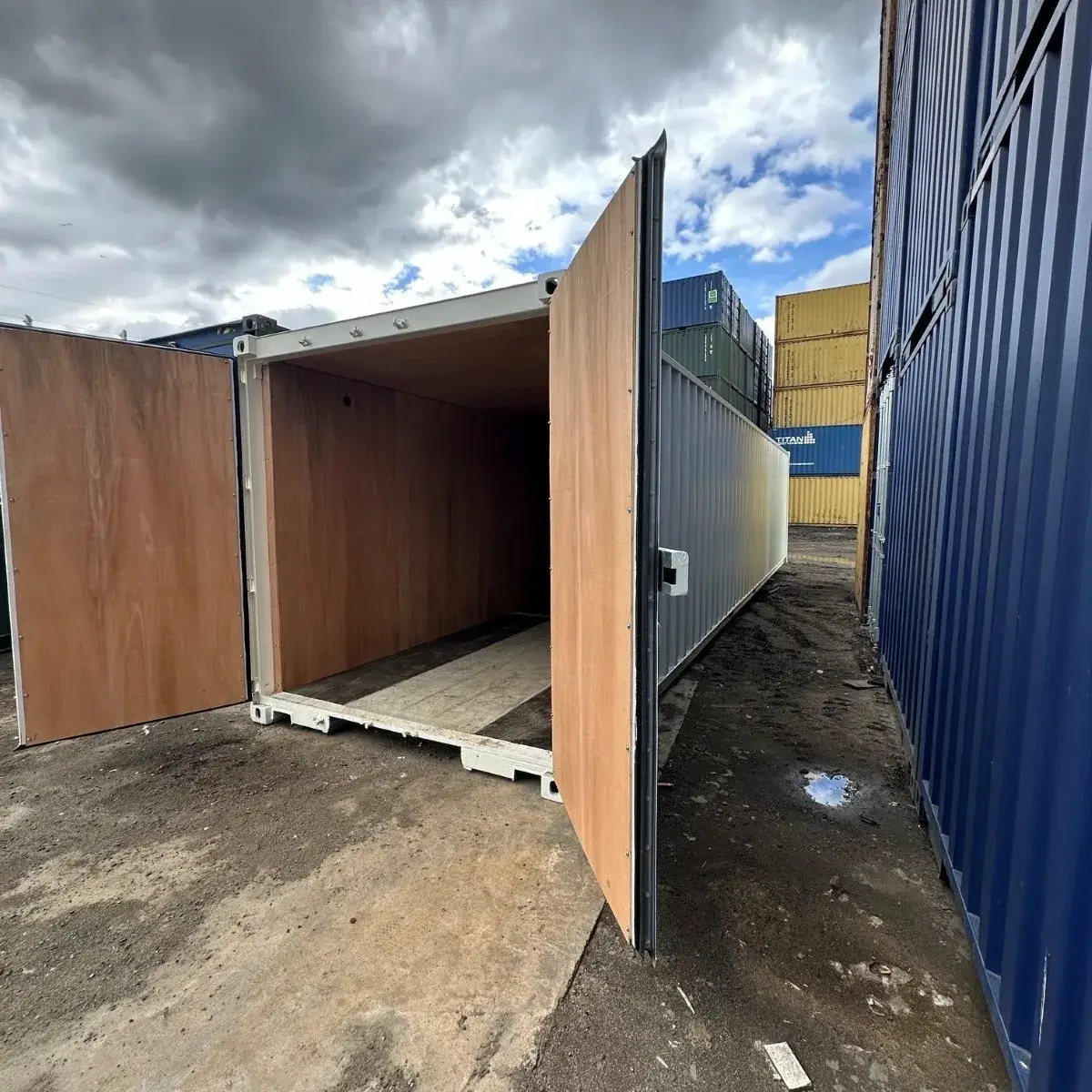 40ft Tunnel Container