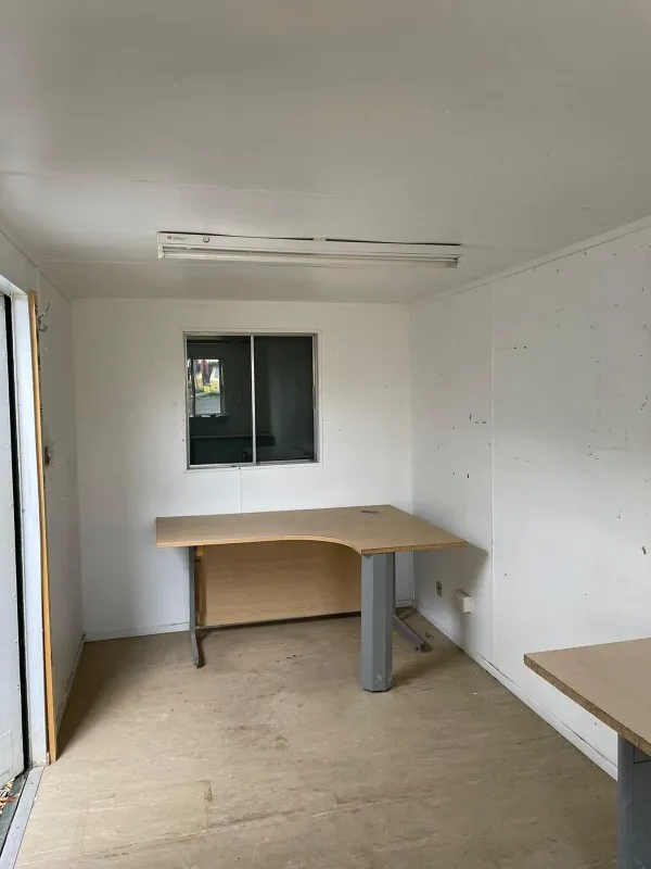 inside 20ft modified container